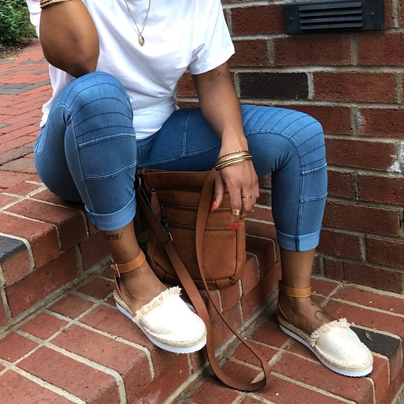 Espadrilles Flats - Picture 4 of 4